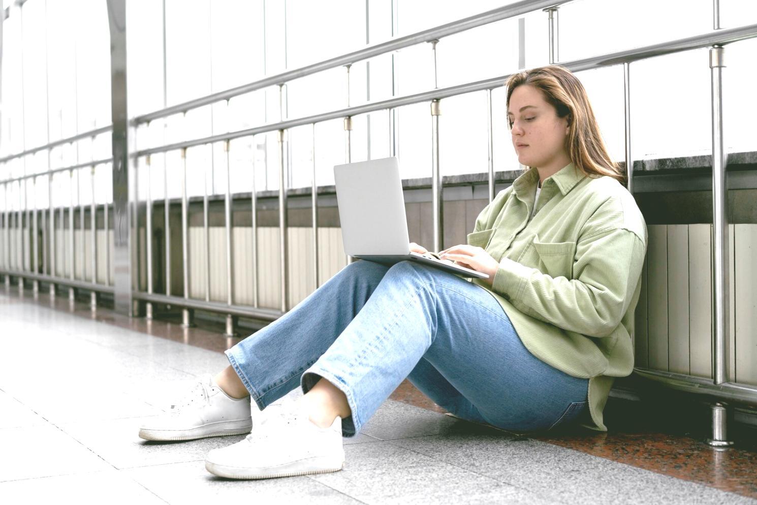 Interactive financial education session in progress