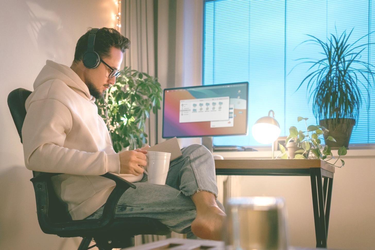 Interactive finance learning session with practical examples