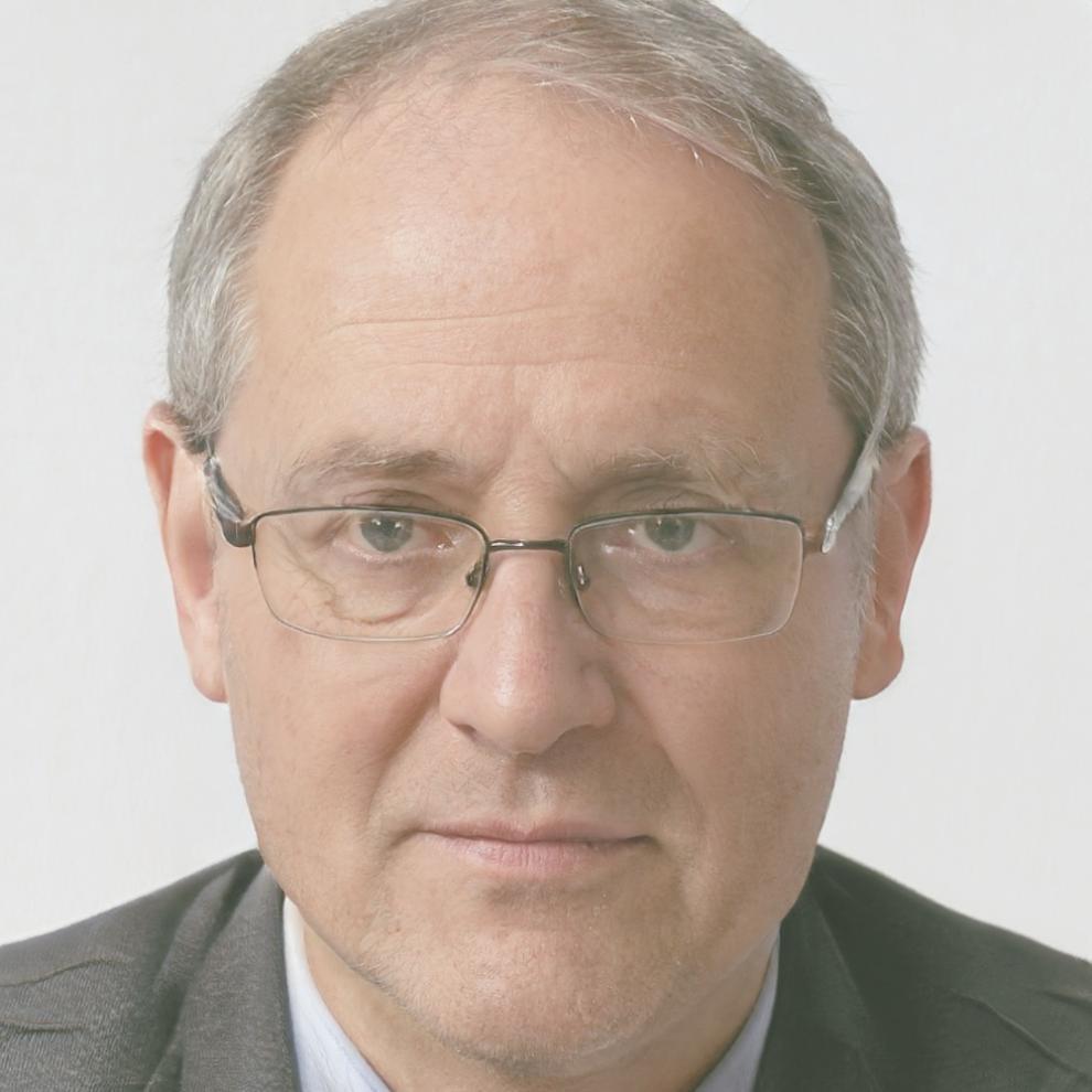 Portrait of financial educator Tobias Lindgren